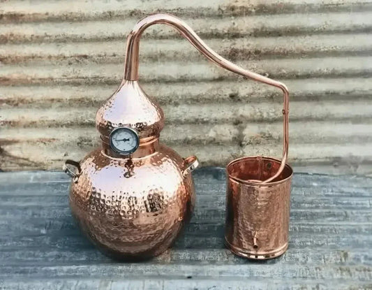 Versatile 5 gallon copper alembic still for distilled water production